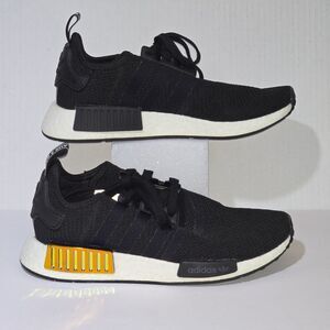 Adidas NMD R1W core Black Orchid tint Sneakers Women's size 7.5